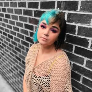 Meet your Posher, Margo